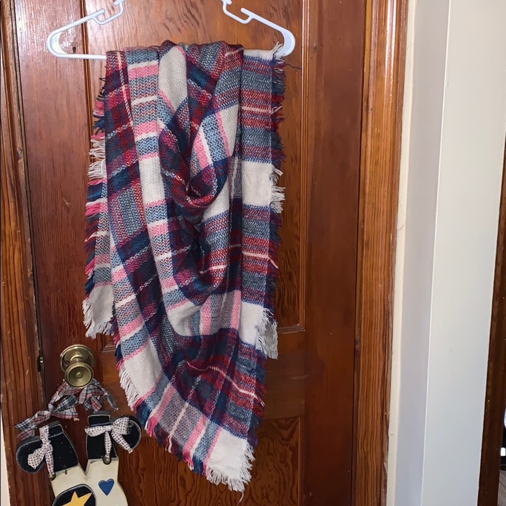 Blanket scarf
